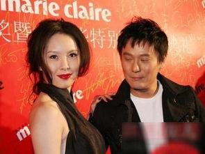 男明星碰女明星的乳房,男星意外触碰女星胸部，现场尴尬不已