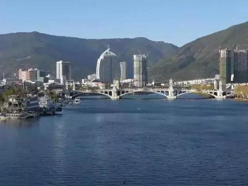 大理买房的明星