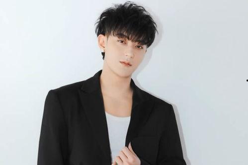 姓张带双的明星,闪耀娱乐圈的璀璨星辰