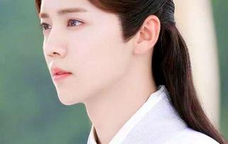 最火的明星图片,流量担当！揭秘当红明星最新写真背后的故事